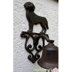 Hund mit Glocke aus Gusseisen