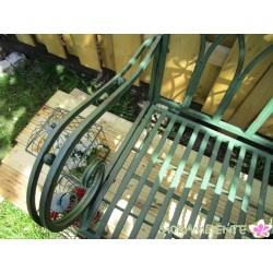 Gartenbank "Blume" aus Metall in Grün-Antik