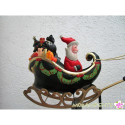 Pendelfigur "Weihnachtsmann im fliegenden Schlitten"