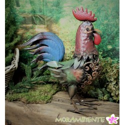 Bunt lackierter Hahn aus Metall