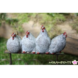 Eierhalter mit Hühnerdeko