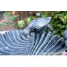 große Vogeltränke "Muschel mit Tauben" aus Gusseisen
