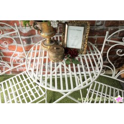 Bistrogarnitur  "Kopenhagen", Tisch und zwei Stühle