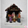 Beleuchteter Weihnachtsmarkt-Stand