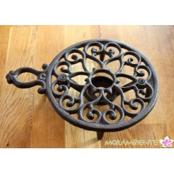 Stövchen mit Griff aus schwerem Gusseisen