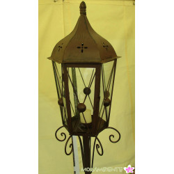 Hohe Laterne "Salerno" aus Metall dunkelrostfarbig lackiert